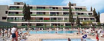 Ten Bel Maravilla Apartments
